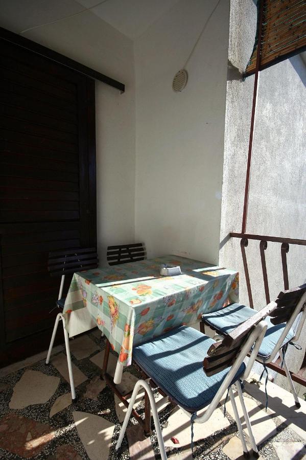 Apartments By The Sea Zivogosce - Mala Duba, Makarska - 2603 Igrane Bagian luar foto