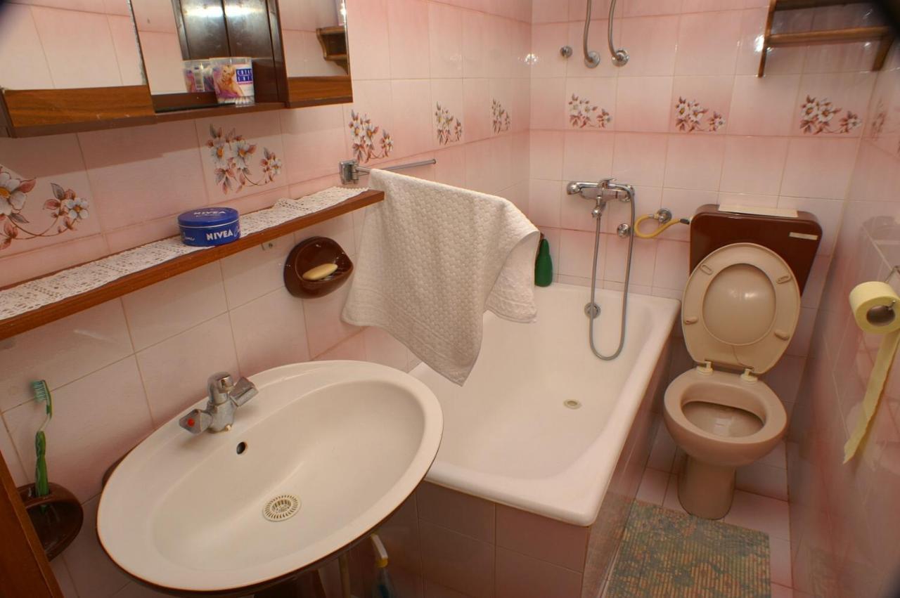 Apartments By The Sea Zivogosce - Mala Duba, Makarska - 2603 Igrane Bagian luar foto